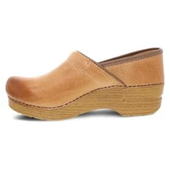 Dansko Wide Pro Honey Distressed -Dansko Shop 399581464 SDL 35c5b854 3131 4a1b b89d 08ebb1a71e01