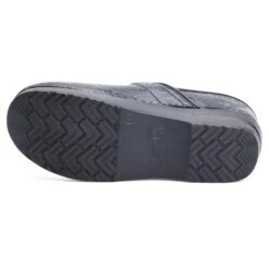Dansko Professional Black Tooled 15 Dansko Professional Black Tooled -Dansko Shop 906020202 VIB