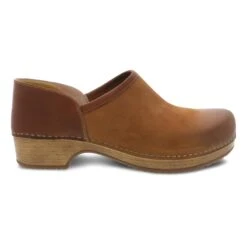 Dansko Brenna Tan Burnished Suede 10 Dansko Brenna Tan Burnished Suede -Dansko Shop 9431151600 VIS