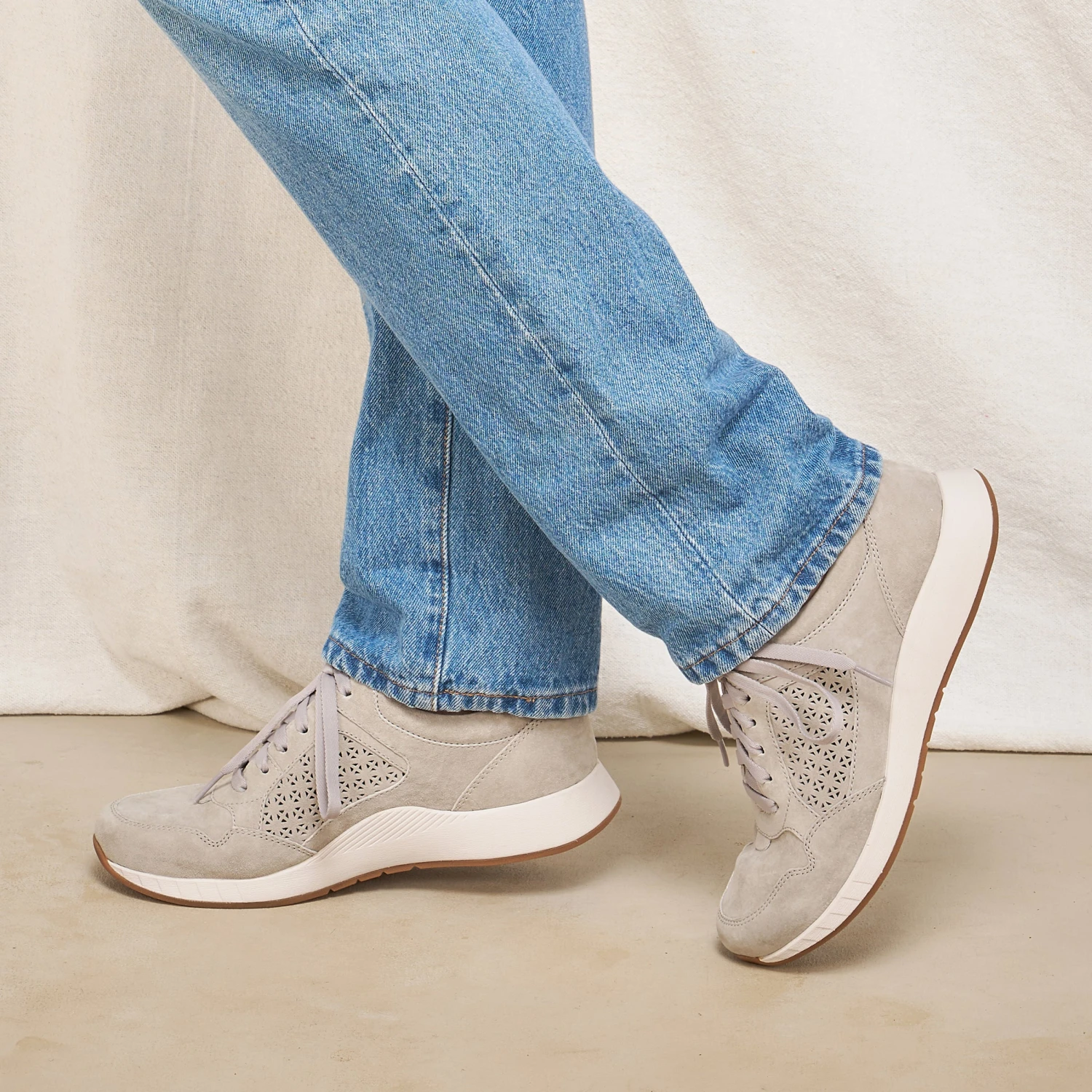 Dansko Catie Grey Suede 5 Dansko Catie Grey Suede - Image 5