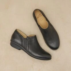 Dansko Shop 17 Dansko Shop -Dansko Shop Cheryl Black PDP 1 2400x2400 1e8cd01c 866e 4cd3 a421 85fd967ba979 1