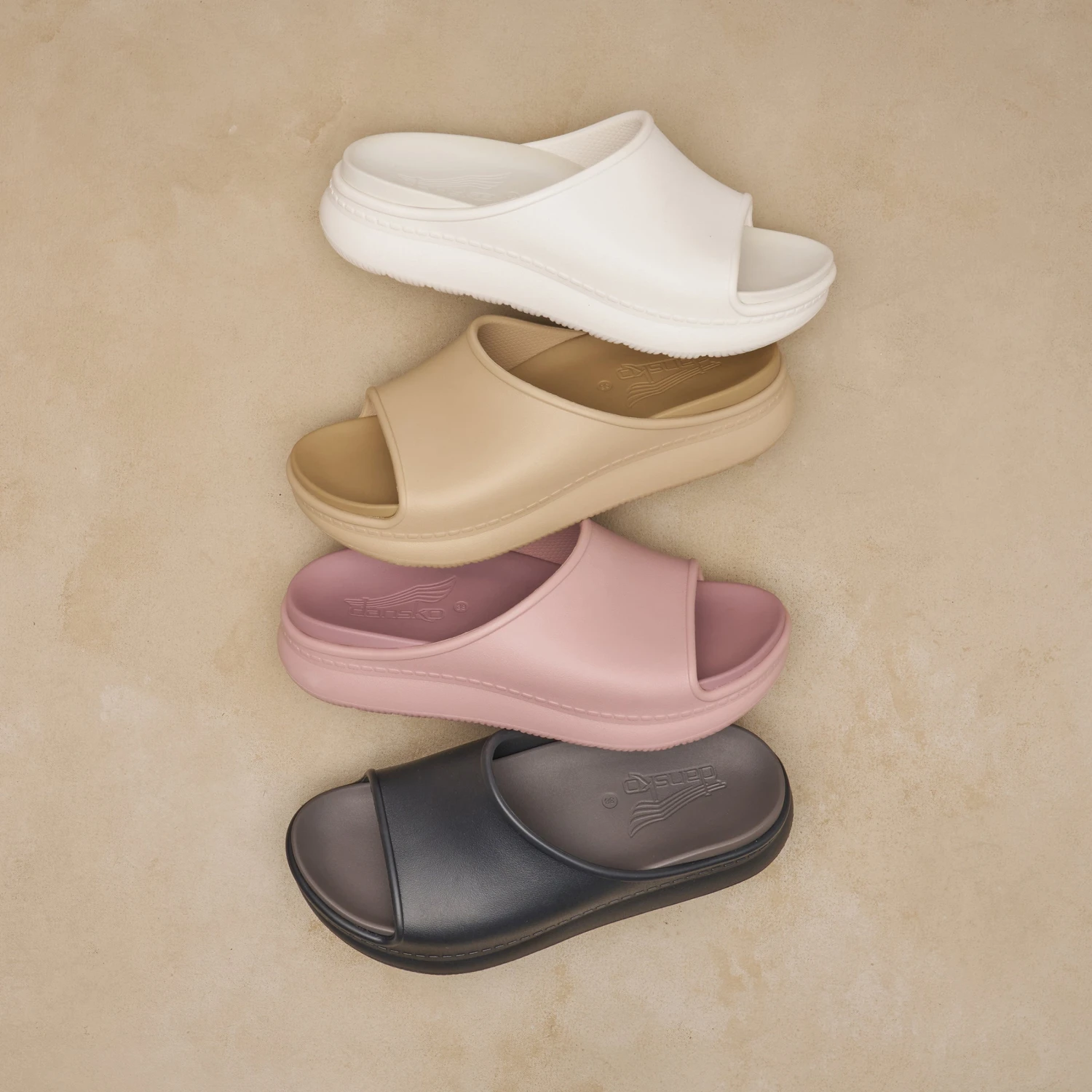 Dansko Devyn Sand Molded 6 Dansko Devyn Sand Molded - Image 6