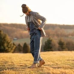 Dansko Frankie Honey Distressed 12 Dansko Frankie Honey Distressed -Dansko Shop Frankie Honey D PDP 1 Image 2400x2400 0b8440db 3526 4b1b a1e7 7c8a84b0888b