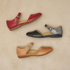 Dansko Liv Tan Burnished Nappa -Dansko Shop Liv Color Run PDP 2400x2400 317fe647 de29 4947 a107 a7df07025e51 2