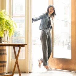 Mollie Pewter Metallic 18 Mollie Pewter Metallic -Dansko Shop Mollie Pewter 3 PDP 2400x2400 7ea8f348 a46f 4057 9764 87e8f57edbaa