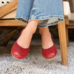 Dansko Mollie Red Nappa -Dansko Shop Mollie Red PDP 2 2400x2400 6a09bc22 90a7 41df b3a0 f27fc85a2200