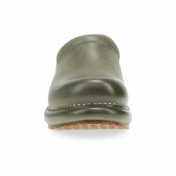 Dansko Platform Pro Green Burnished Nubuck 11 Dansko Platform Pro Green Burnished Nubuck -Dansko Shop PlatformPro Green PDP 3