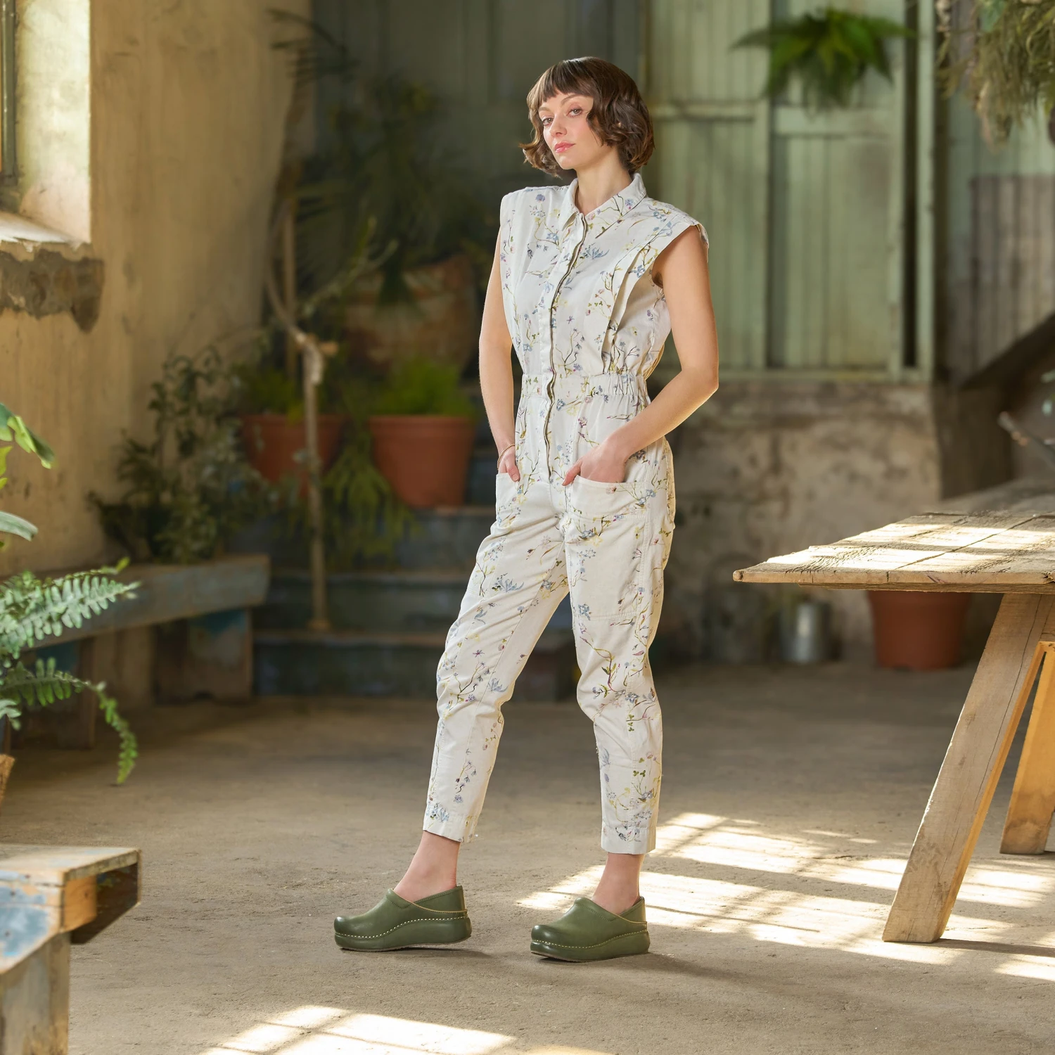 Dansko Platform Pro Green Burnished Nubuck 5 Dansko Platform Pro Green Burnished Nubuck - Image 5