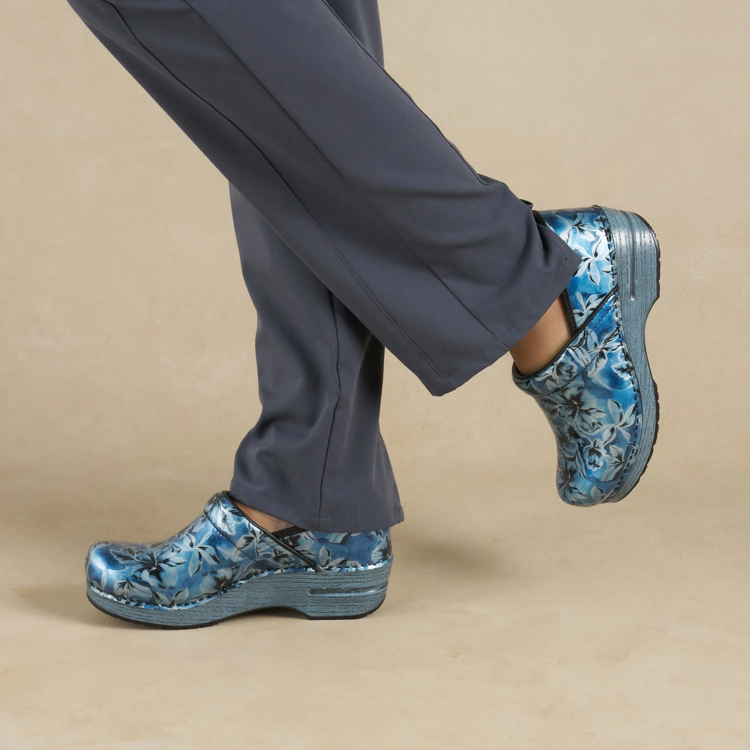 Dansko Professional Blue Vine Patent 5 Dansko Professional Blue Vine Patent - Image 5