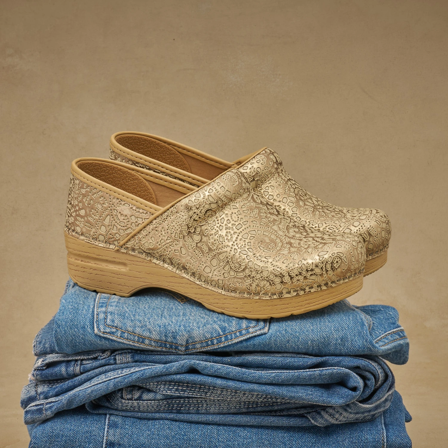 Dansko Professional Lacy Leather 2 Dansko Professional Lacy Leather - Image 2