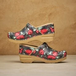 Dansko Professional Portland Rose -Dansko Shop Pro Portland Rose PDP 3 2400x2400 cf48c488 47b0 46e9 ad44 d7a7297b75ed