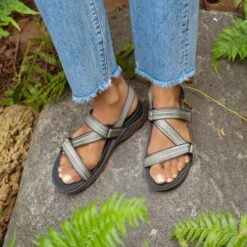 Dansko Rayna Black Multi Webbing -Dansko Shop Rayna Black PDP 2 2400x2400 d7051f48 023c 4c2a 8bdf 1c1aea98c92b