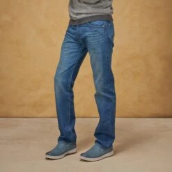 Trent Denim Burnished Suede -Dansko Shop S25 Tucson Trent Denim onfoot 2400x2400 0a1ecb83 13a4 461a 9cbe c74437eb8e88