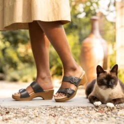 Dansko Sophie Black Full Grain -Dansko Shop SophieBlack2400x2400PDP2