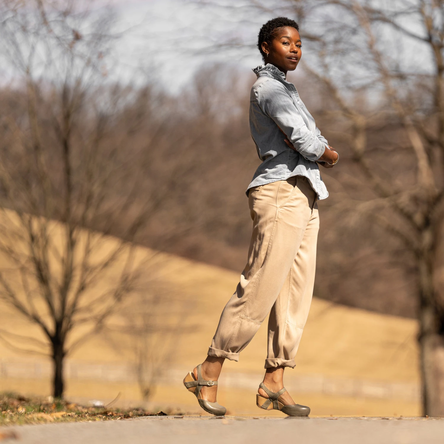Tiffani Ivy Milled Burnished 5 Tiffani Ivy Milled Burnished - Image 5